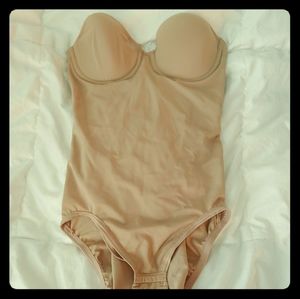 Strapless full torso coverage Shapewear